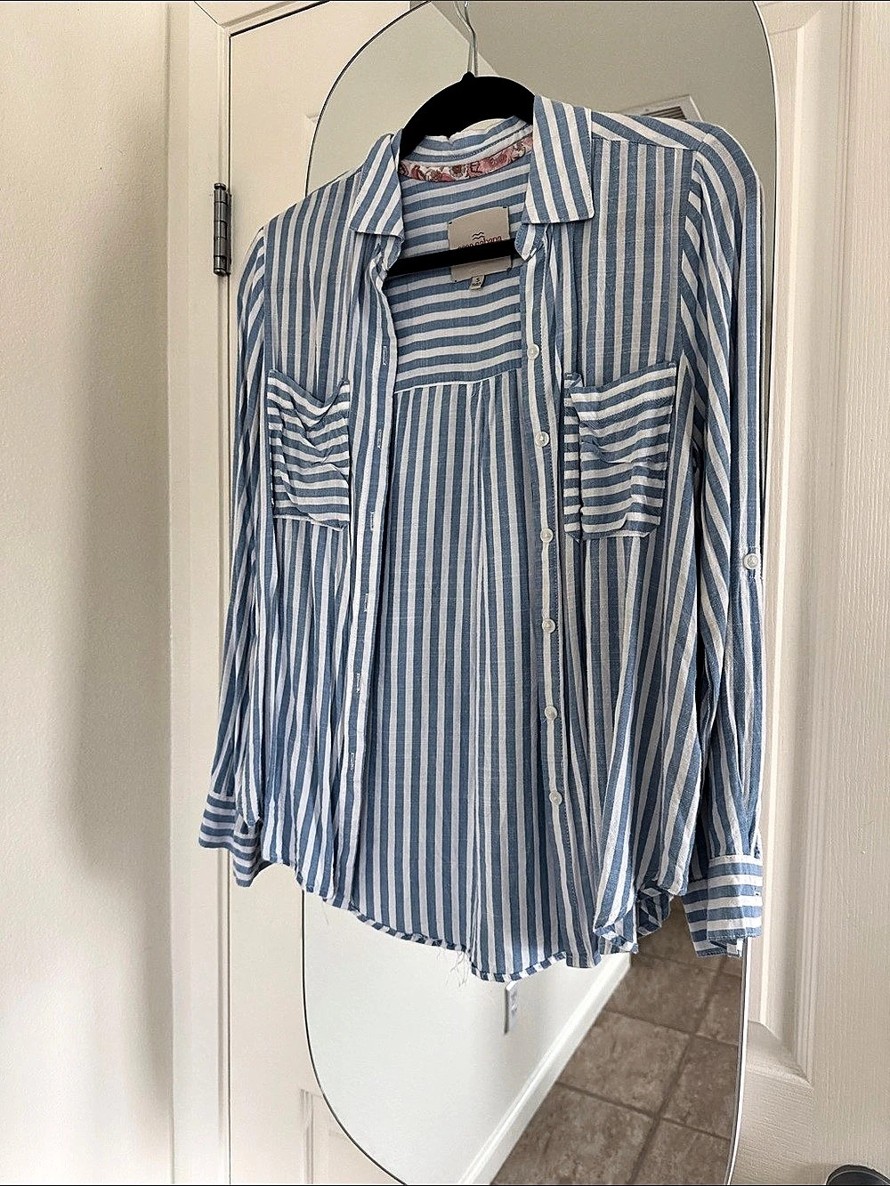 Casa Cabana Striped Button Down Blue & White Small Like New